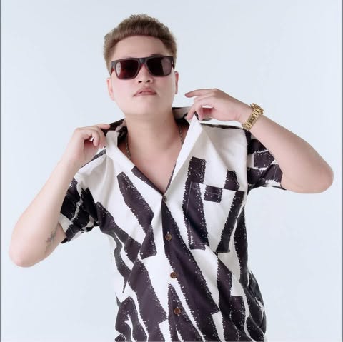 DJ SANTI B profile photo